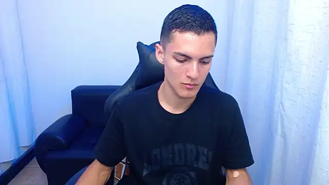 Matiius18 online show from 03-03-26, 02:13