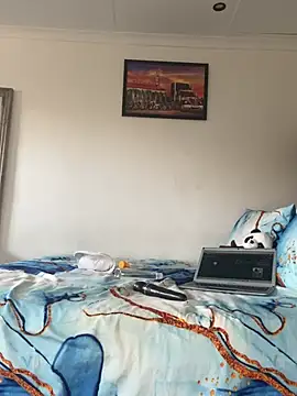 BQueen223 online show from 04-04-26, 03:18