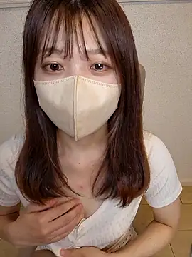 Snapshot of Sakura-japanese- chatting on 04-28-26, 12:31 Sakura-japanese- online show from 04-28-26, 12:31