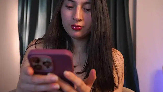 Auralea online show from 03-11-26, 04:17