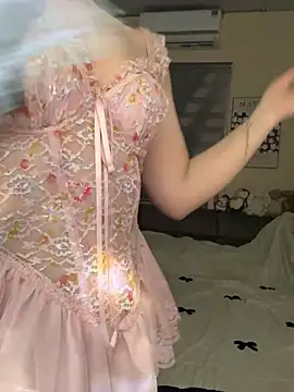 Nana kute20 online show from 04-19-26, 06:10