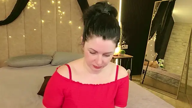 Nina Stane online show from 03-09-26, 05:44