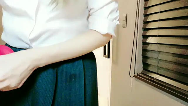 Snapshot of kazama_nozomi chatting on 10-26-25, 01:44 kazama nozomi online show from 10-26-25, 01:44