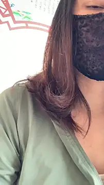 Snapshot of zhizhinaigai chatting on 04-04-26, 04:41 zhizhinaigai online show from 04-04-26, 04:41