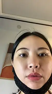 Snapshot of zhizhinaigai chatting on 06-17-26, 06:13 zhizhinaigai online show from 06-17-26, 06:13