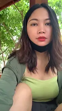 Snapshot of zhizhinaigai chatting on 04-18-26, 04:26 zhizhinaigai online show from 04-18-26, 04:26