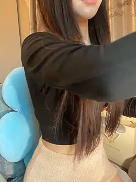 Snapshot of Dior_baby chatting on 02-06-26, 03:35 Dior baby online show from 02-06-26, 03:35