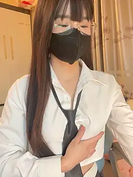 Snapshot of Dior_baby chatting on 02-02-26, 02:54 Dior baby online show from 02-02-26, 02:54