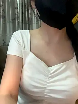 Snapshot of Dior_baby chatting on 09-28-25, 07:37 Dior baby online show from 09-28-25, 07:37