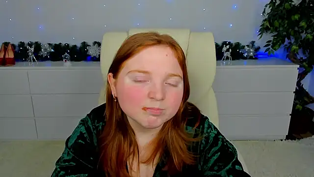 KattyRose8 online show from 12-14-25, 06:35