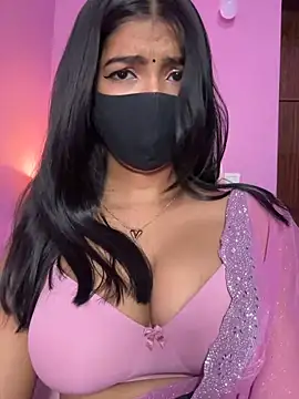Snapshot of Neha18 chatting on 04-25-26, 01:41 Neha18 online show from 04-25-26, 01:41