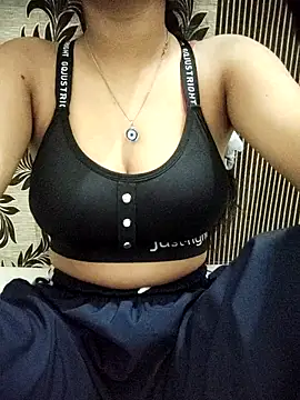 Nikita-Singh88 online show from 10-13-25, 02:35