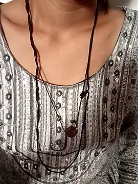 Vandana-Singh online show from 11-04-25, 04:05