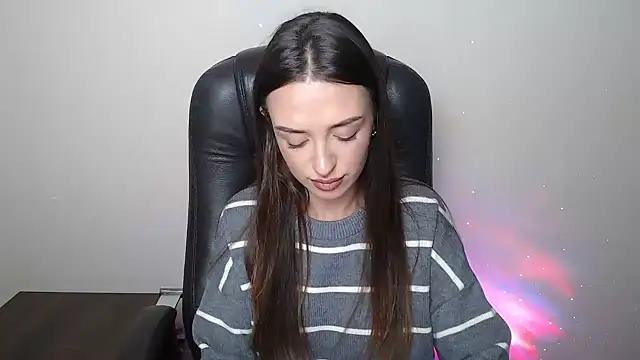 BonnieX  online show from 11-30-25, 12:17