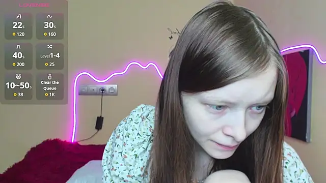 AliceHaris online show from 10-21-25, 03:17