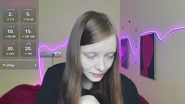 AliceHaris online show from 09-28-25, 01:12