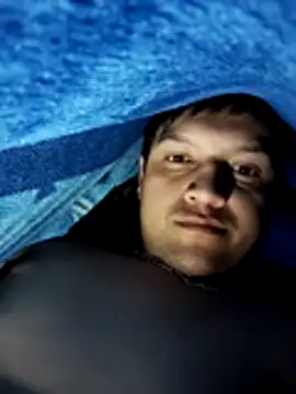 XyeseniaxseX online show from 01-17-26, 08:18