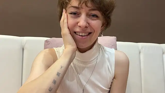 daniellia  online show from 11-07-25, 09:36