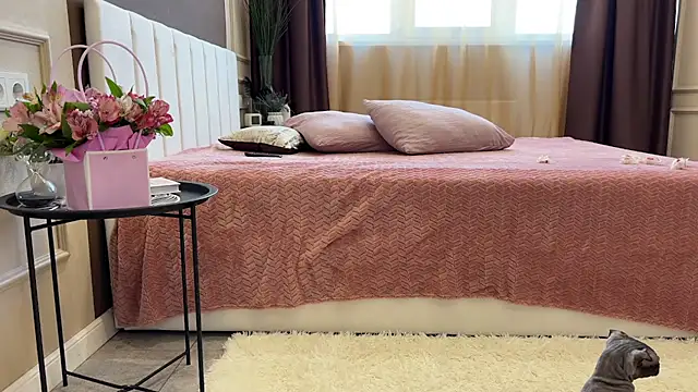 daniellia  online show from 03-08-26, 09:45