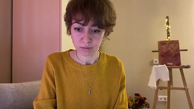 daniellia  online show from 10-31-25, 09:17