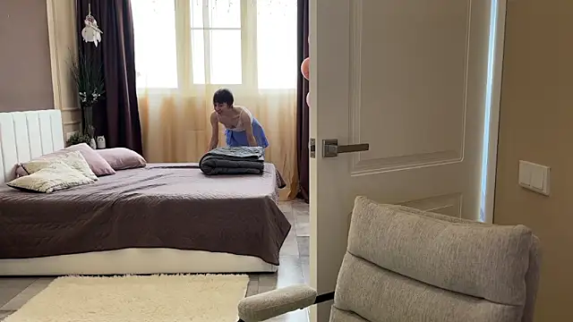 daniellia  online show from 03-16-26, 10:41