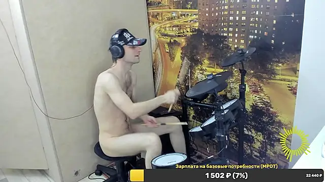 Snapshot of CrazyHappy25 chatting on 01-15-26, 04:10 CrazyHappy25 online show from 01-15-26, 04:10