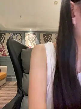 MengMeng0515 online show from 04-13-26, 02:21