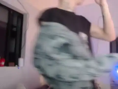 xalejo max online show from 11-17-25, 07:51