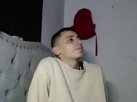 xalejo max online show from 10-13-25, 08:21