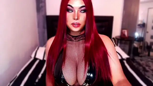 Snapshot of xTrixieMae chatting on 11-07-25, 06:40 xTrixieMae online show from 11-07-25, 06:40