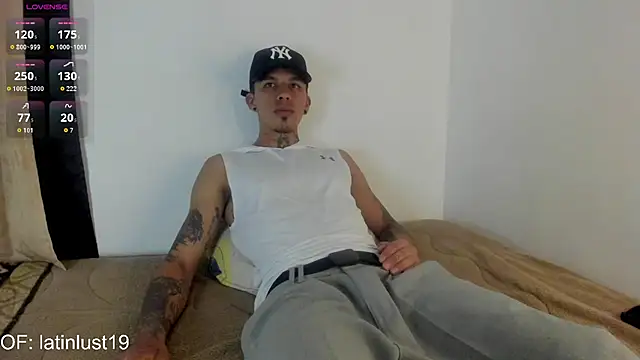 Snapshot of Savajelust chatting on 06-04-26, 09:19 Savajelust online show from 06-04-26, 09:19