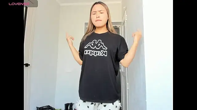 saika blush online show from 10-19-25, 08:17