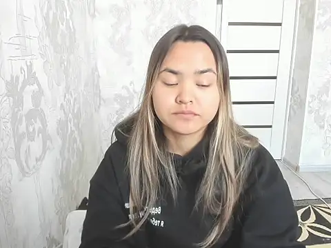 saika blush online show from 11-30-25, 08:04