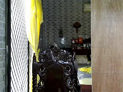 kylinexx online show from 04-28-26, 02:27