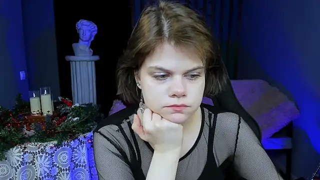 EllieMurler online show from 01-10-26, 01:17