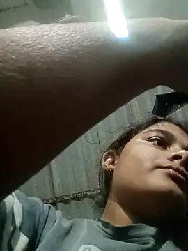 Hot siiii online show from 10-19-25, 01:47