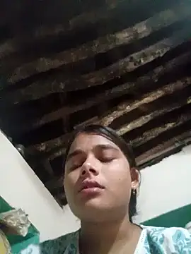 Hot siiii online show from 10-10-25, 01:45