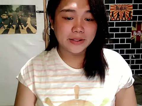 Snapshot of luluakovi_69 chatting on 03-15-26, 08:43 luluakovi 69 online show from 03-15-26, 08:43