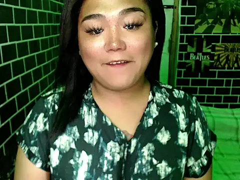 luluakovi 69 online show from 09-29-25, 08:47