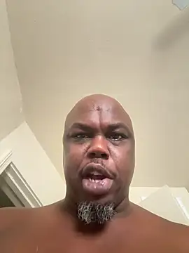 Snapshot of devon3421 chatting on 02-13-26, 07:36 devon3421 online show from 02-13-26, 07:36