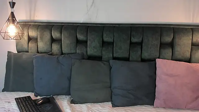 Bellarohs online show from 03-26-26, 07:45