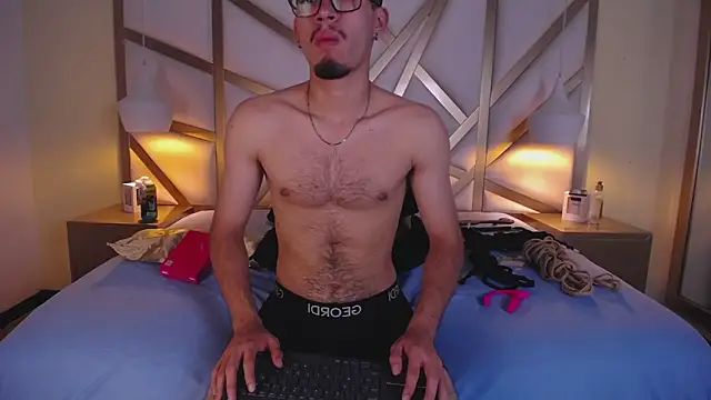 Jaxon Carter online show from 01-07-26, 01:21