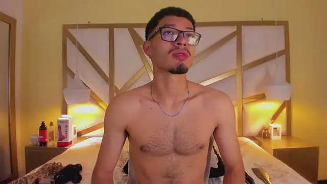 Jaxon Carter online show from 04-14-26, 01:54