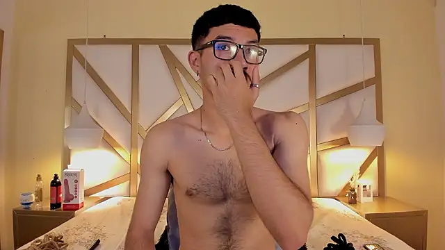 Jaxon Carter online show from 03-24-26, 01:49