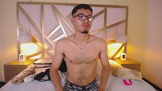 Jaxon Carter online show from 12-20-25, 01:08