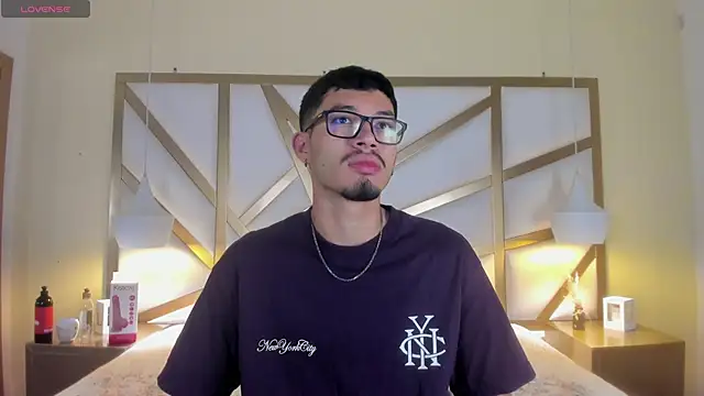 Jaxon Carter online show from 04-08-26, 02:13