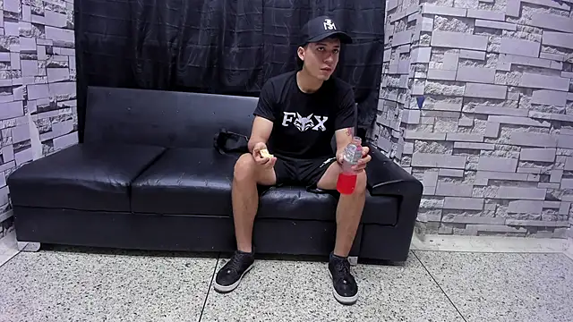 Crazy Cult Sex online show from 11-04-25, 01:15