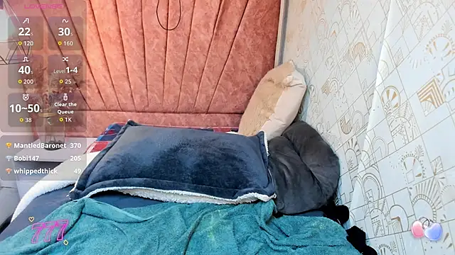 Kiara Cruz   online show from 03-22-26, 08:38