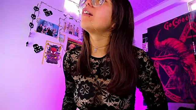 UchikyDoll online show from 02-17-26, 03:09