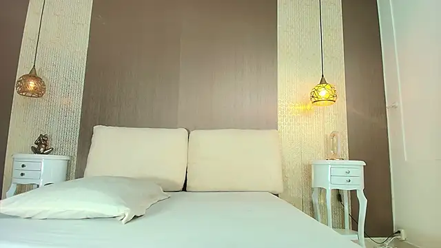 Tiifany Baker online show from 03-05-26, 07:54